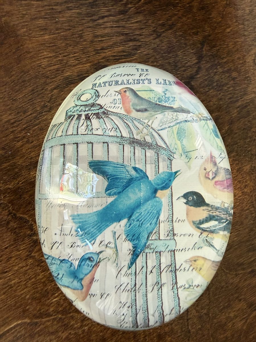 Heavy crystal bird paperweight 4 1/2” long 3 1/2” weight