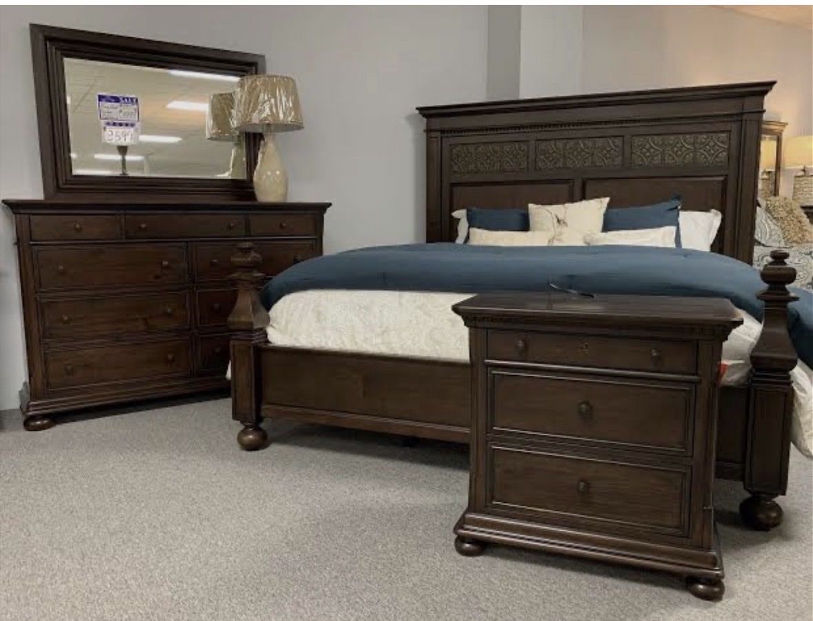 Paula Deen Dark Wood Bedroom Set with Queen Bed, Dresser with Mirror, and Nightstand - Excellent Condition