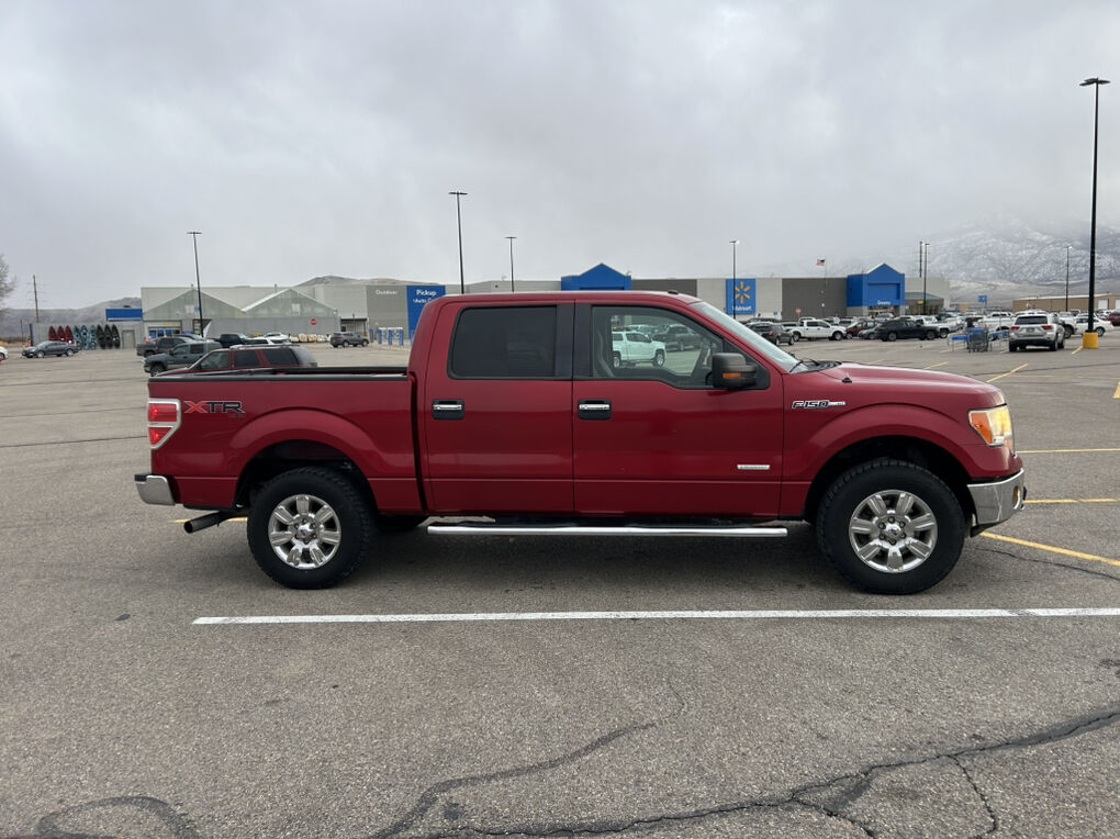 2011 FORD F150 XLT