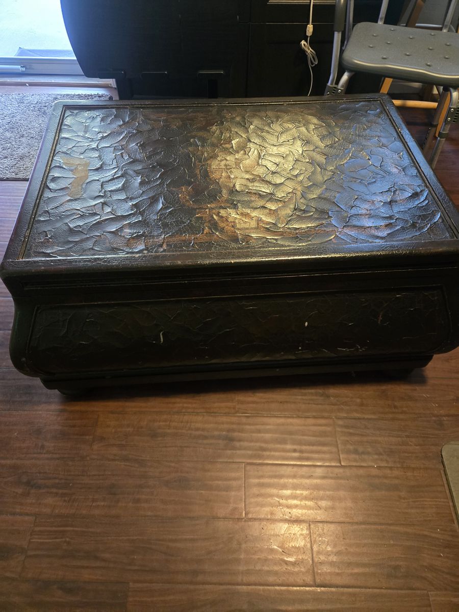 Main image 3