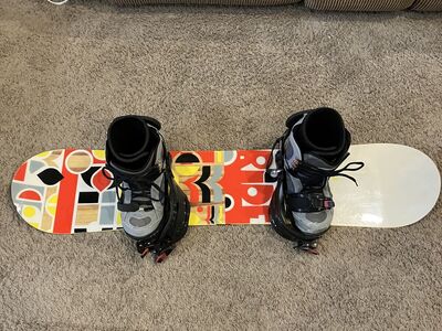 115cm snowboard + boots $100 OBO