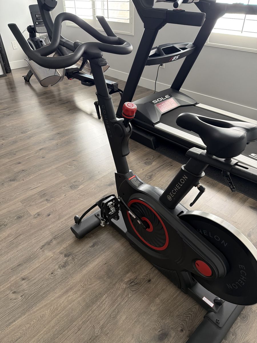 Echelon Connect Exercise Bike - Black