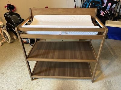 Changing Table with pad