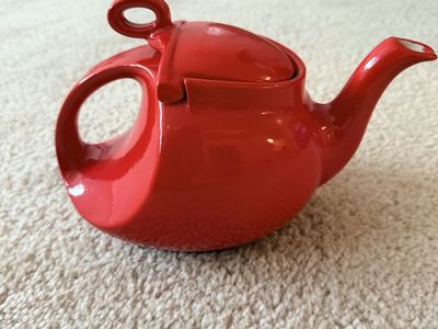 Chinese Hall’s Red Ceramic Teapot - Vintage Style, Functional Kitchen Decor