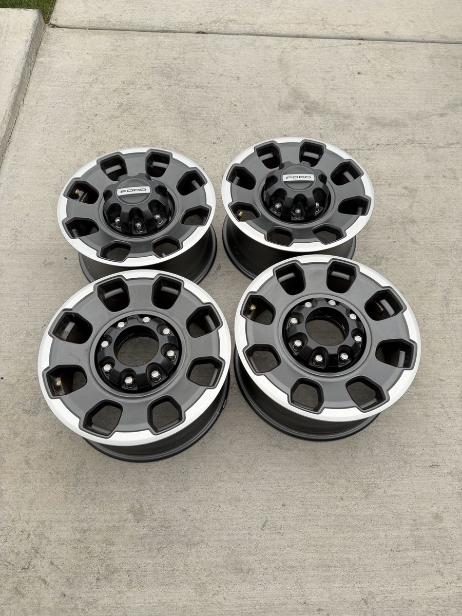 Ford F350 Tremor Rims 18” like new