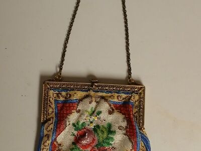 Vintage Roaring 20s Beaded Purse