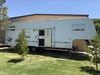 2005 32’ Weekend Warrior 5th Wheel