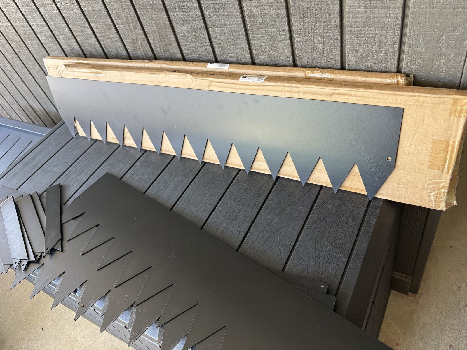 VEVOR Steel Landscape Edging 8" Tall