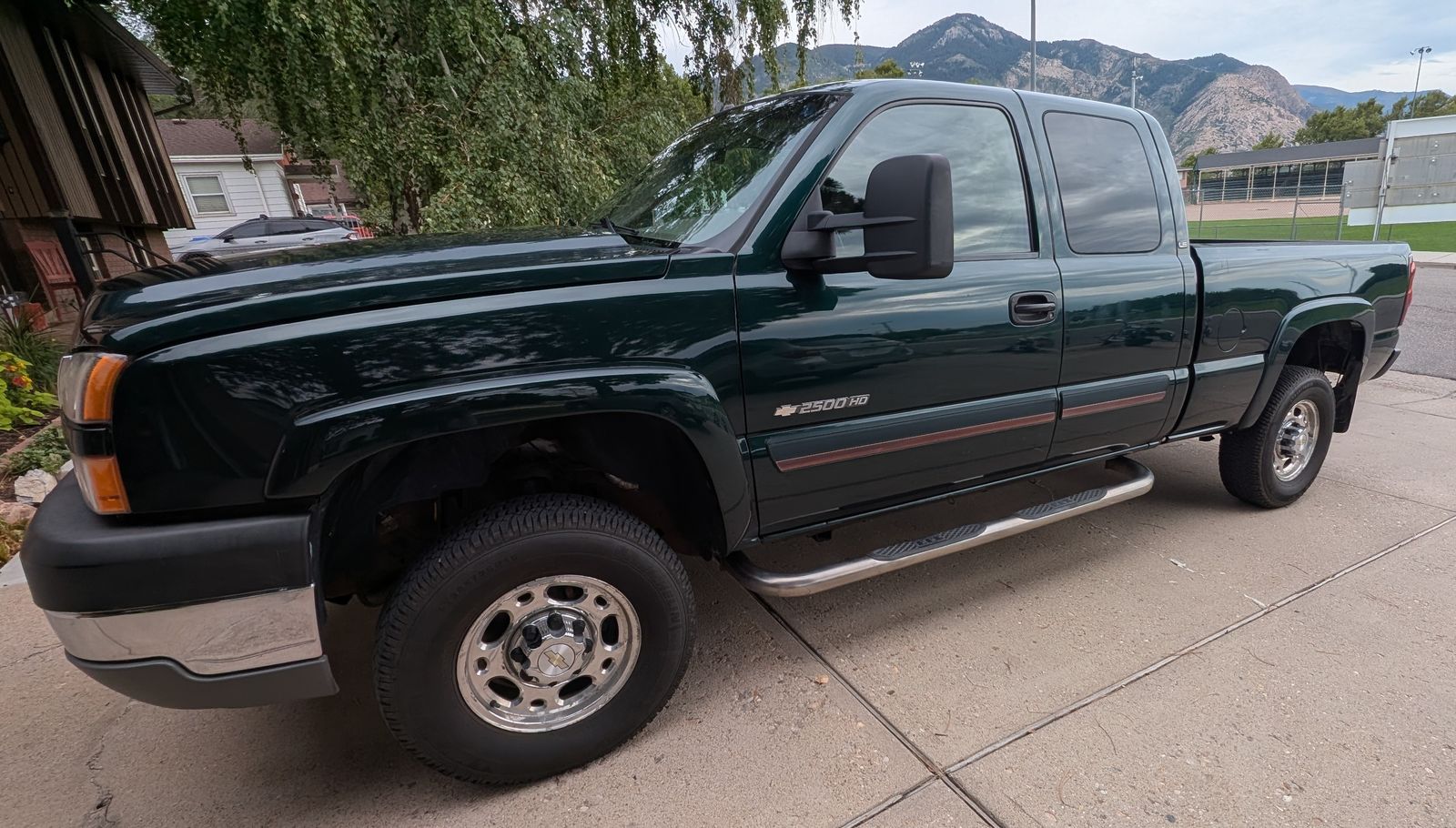 2005 Chevrolet Silverado 2500 LS