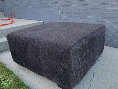 Oversized ottoman