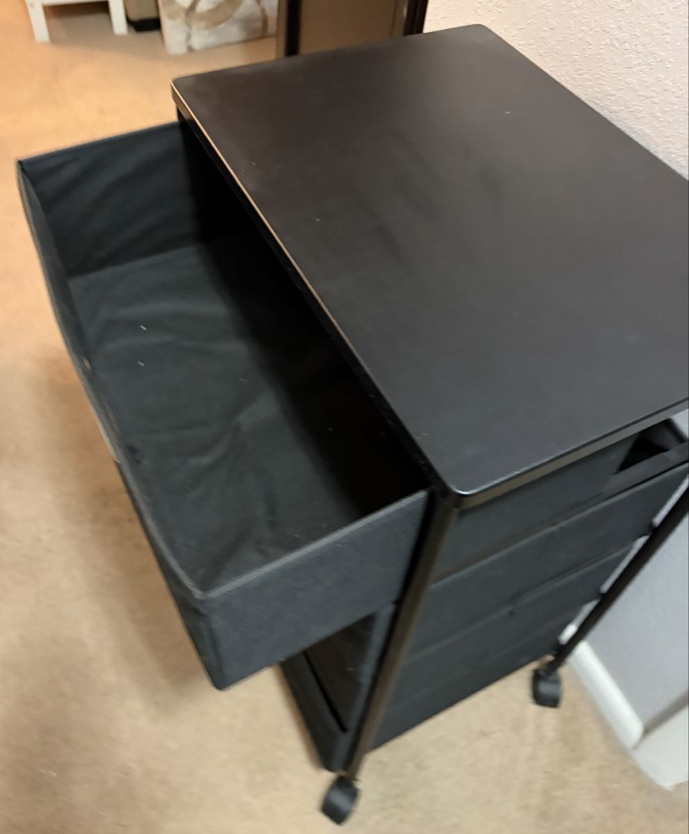 Main image 3