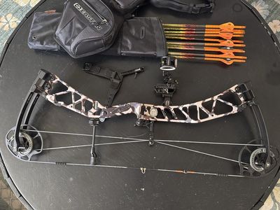 2022 Elite EnVision Compound Bow - Entire set-up
