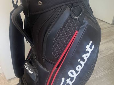 Titleist Mid Staff Bag