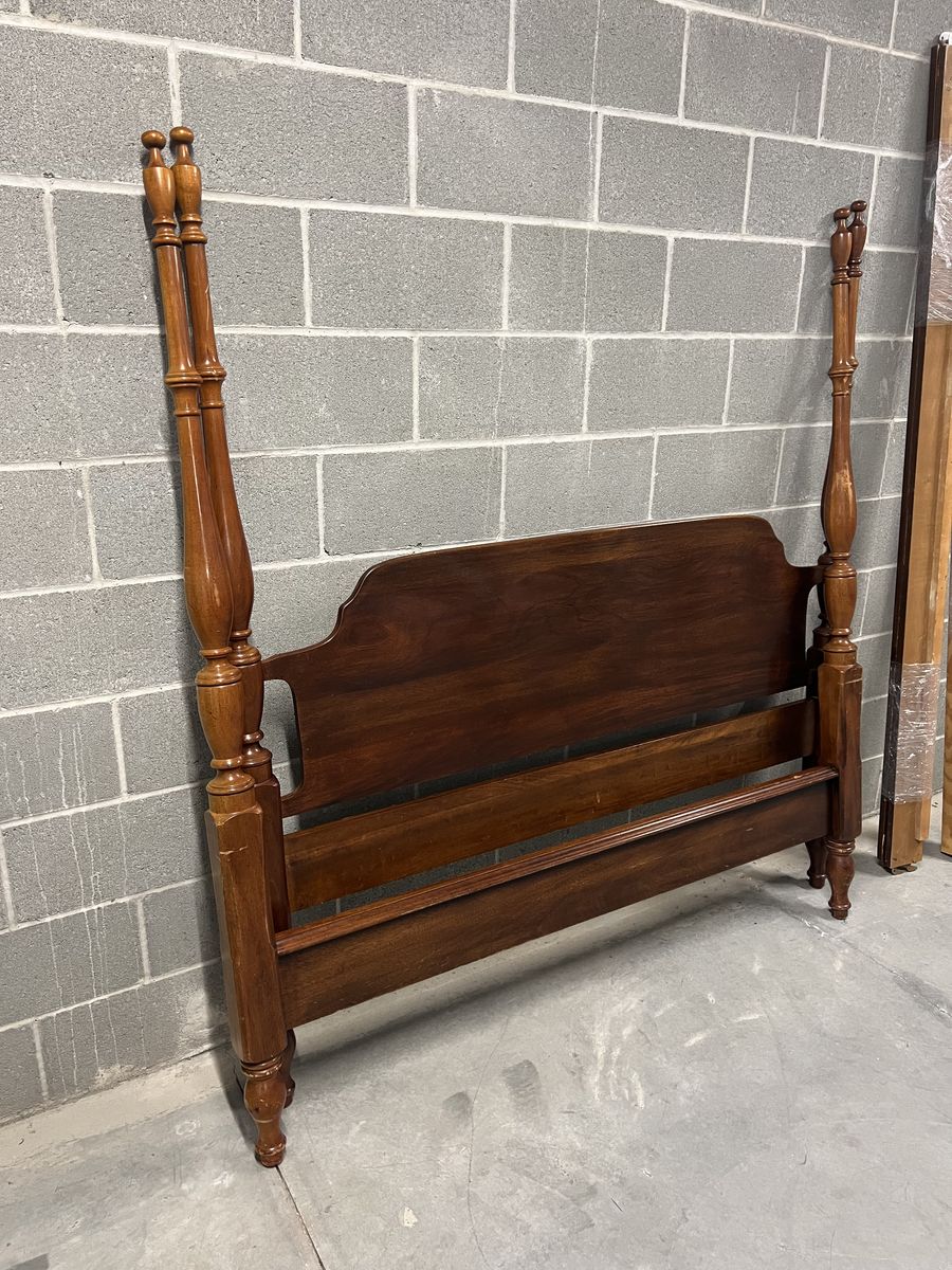 Vintage Four Poster Bed- Full Size