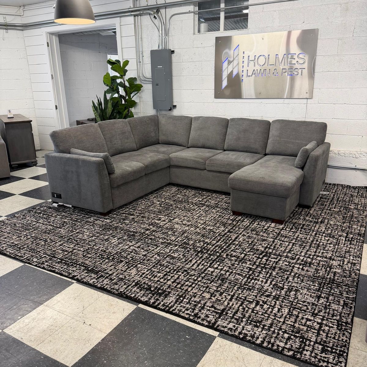 COSTCO CODDLE LUKE SLEEPER W/ REVERSIBLE CHAISE AND STORAGE!!