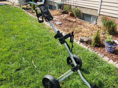 Bag Boy LT440 Lightweight Aluminum Golf Pull Cart - Silver/Black Very Good Condition