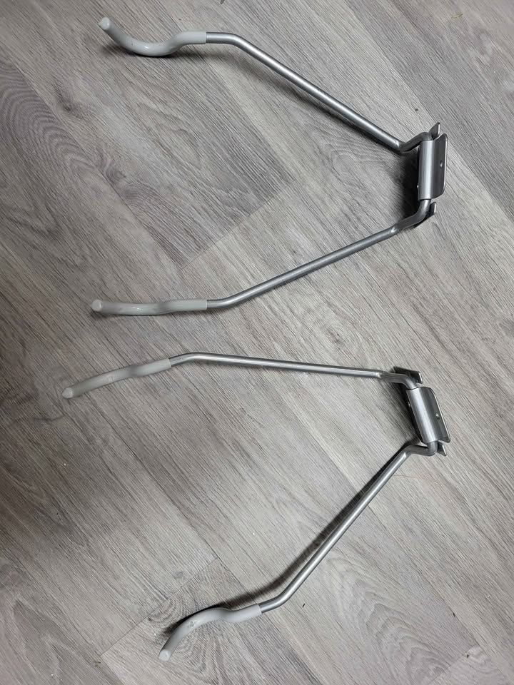 Wall mount bike rack