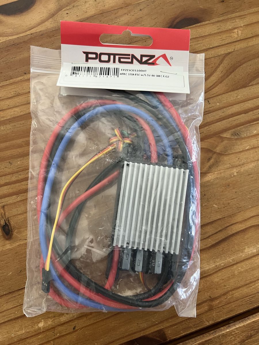 Flex Innovation 100A ESC w/5.5V 8A SBEC - New