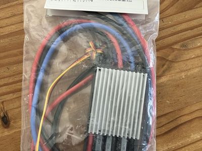 Flex Innovation 100A ESC w/5.5V 8A SBEC - New