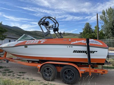 2017 Sanger 212sl surf boat