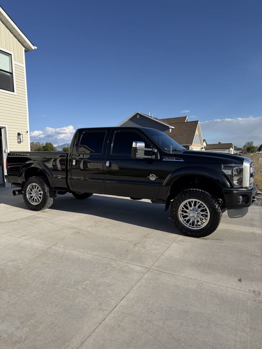 2014 Ford F-350 Super Duty Platinum