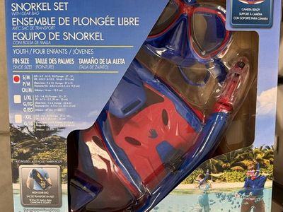 Youth Snorkel Set by Body Glove Size Small U.S. Jr. 9 to Jr. 13