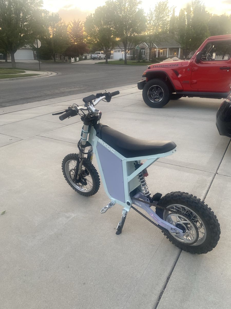 Rixoc GT16 E-Bike Candy Color