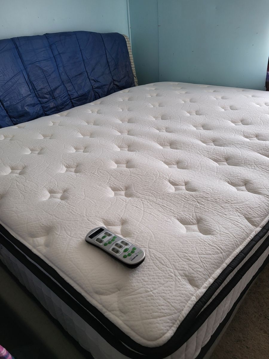 Queen Size adjustable bed