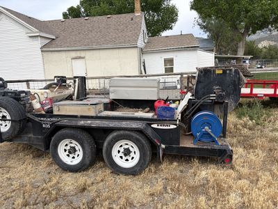 Concrete lifting trailer