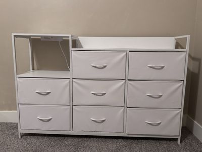 8 Drawer Dresser with Outlets