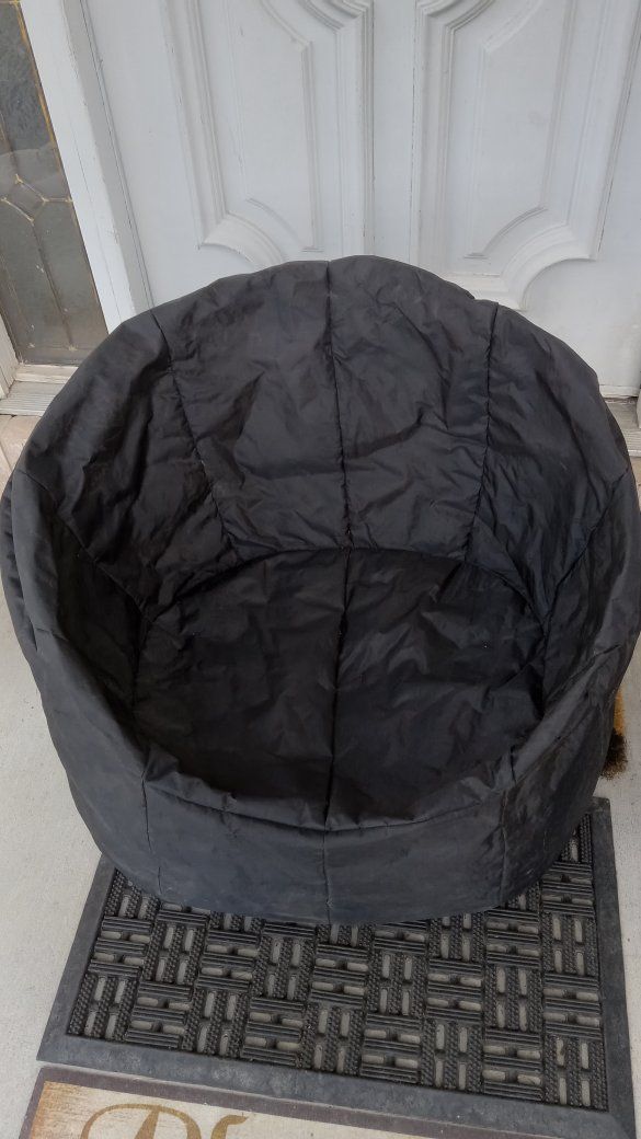 Big Joe Milano Black Bean Bag Chair