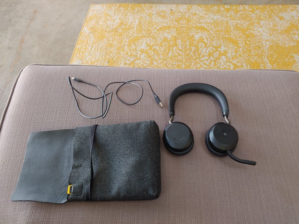 Jabra Evolve 2 75 MS Bluetooth Headphones Like New