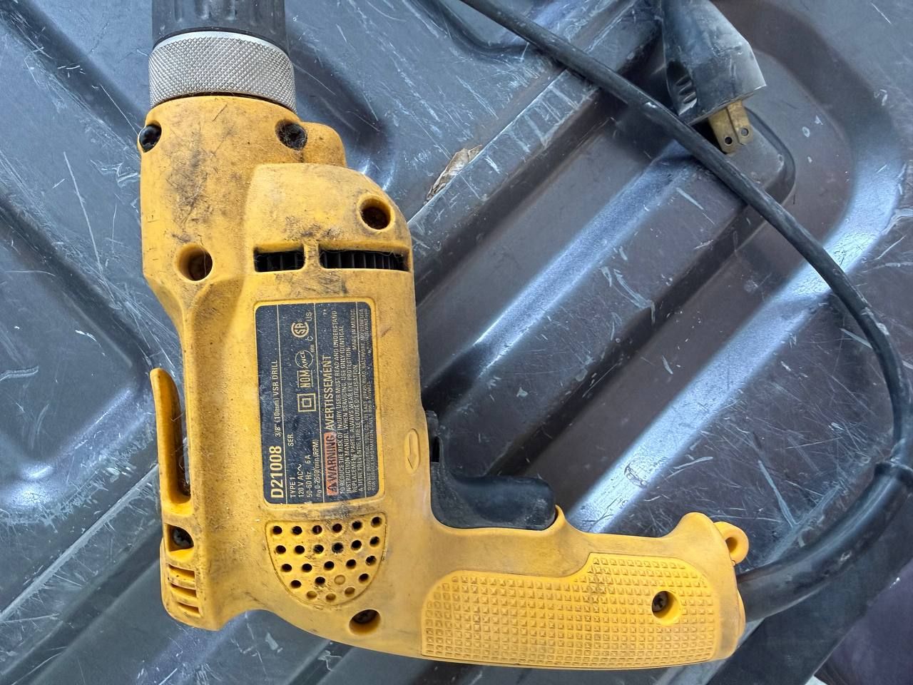 DEWALT D21008 corded 3/8 in drill