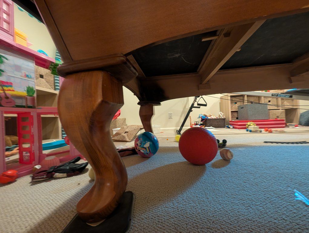 Main image 3