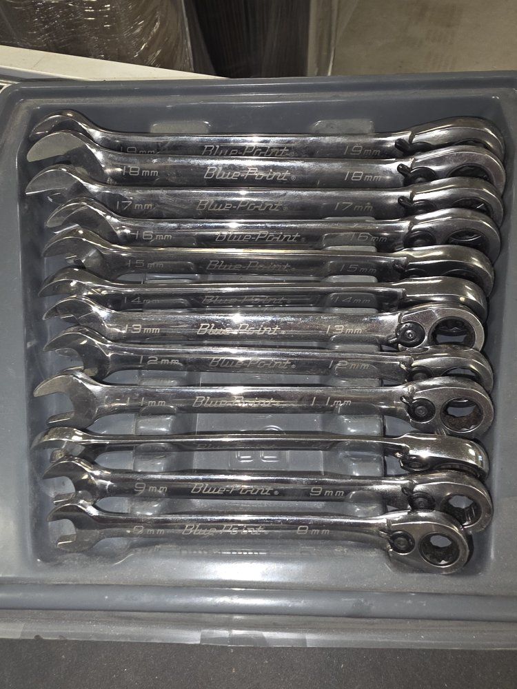 Blue-Point Ratcheting Wrench Set - Metric 9mm-19mm - 10-Piece Combination Wrenches