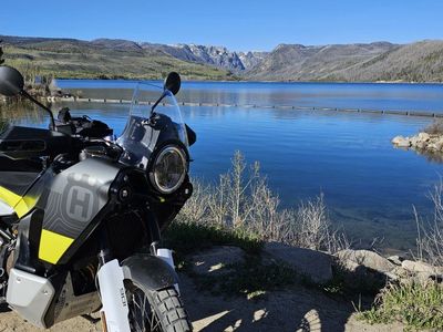 2023 Husqvarna Norden 901