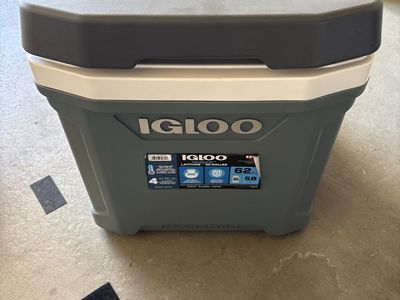 Igloo Latitude 62 Roller Cooler with Wheels - 62 Quart Capacity,