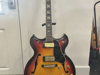 Vintage 1970s Conrad MIJ Hollow Body Electric Guitar - Sunburst - Made in Japan - Excellent Condition