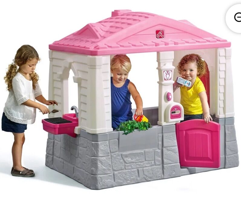 New Step2 Neat & Tidy Cottage Playhouse