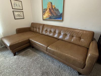 Leather sectional with chaise lounge