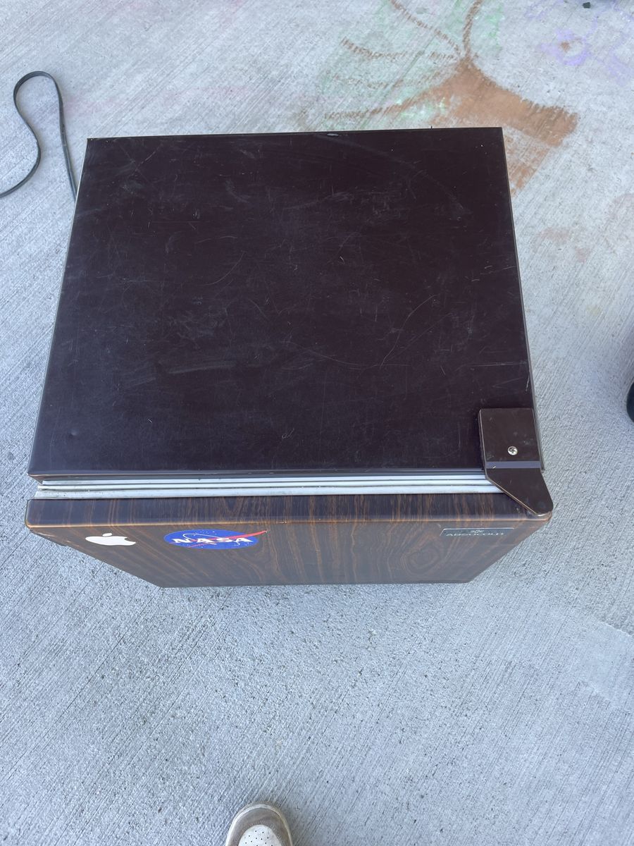Main image 2