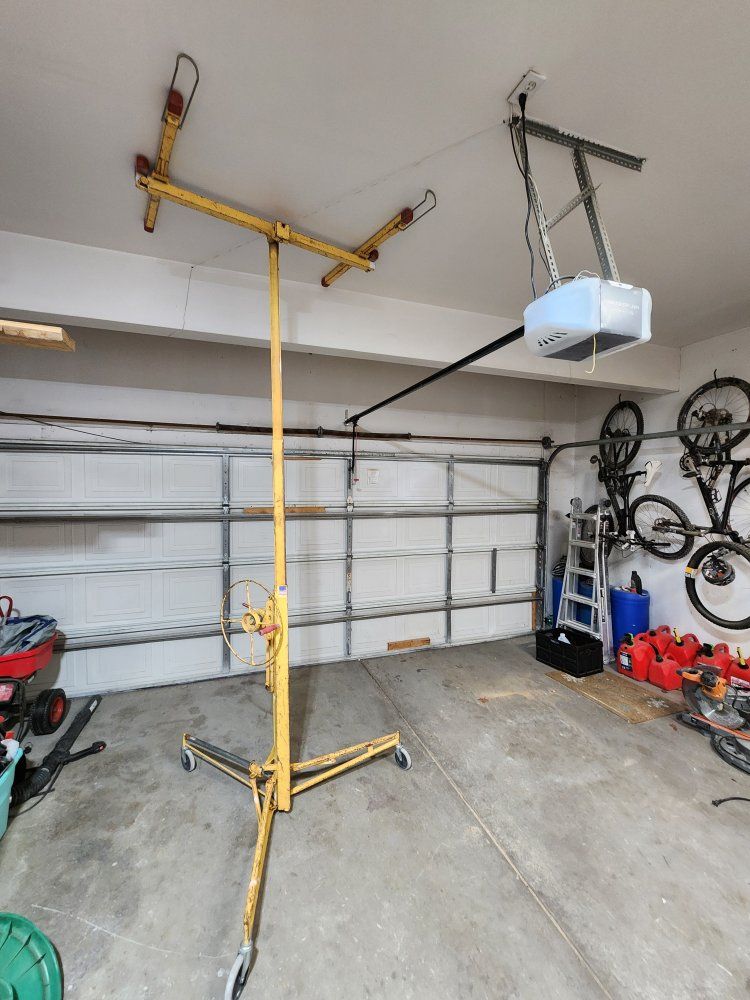 Sheetrock lift