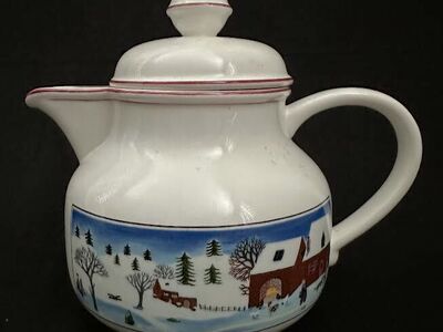 Villeroy & Boch “Naif Christmas” Winter Scene Teapot with Lid New