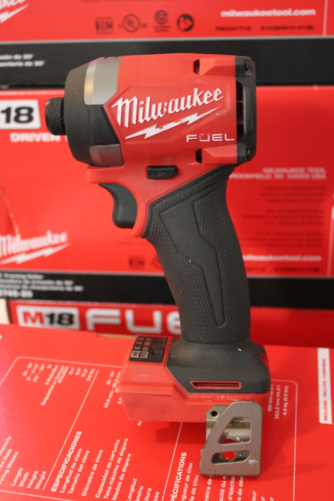 New M18 Fuel Milwaukee 1/4" Hex Impact Driver