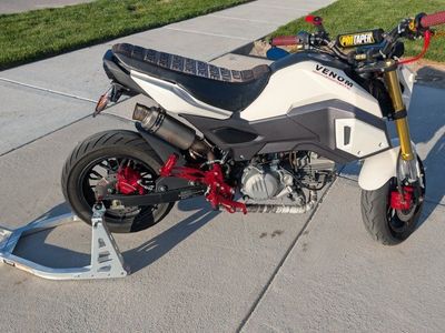 212cc Honda Grom clone.