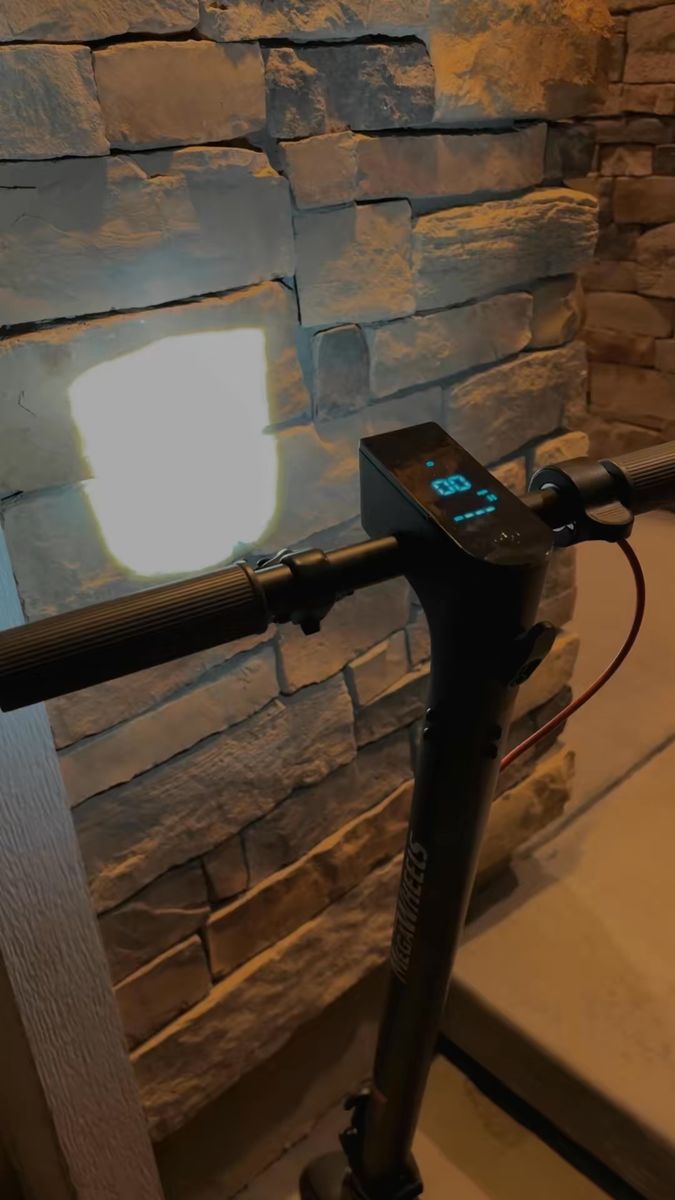 MEGAWHEELS Electric Scooter - Black, Portable, Fun & Efficient Commute