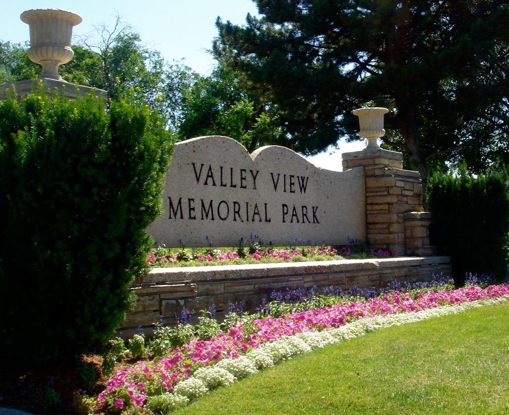Three Valley View Burial Plots