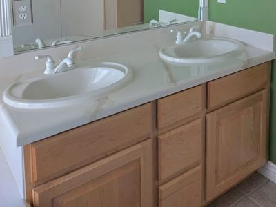 60" Double Sink Bathroom Vanity with Countertop & Faucets – Excellent Condition