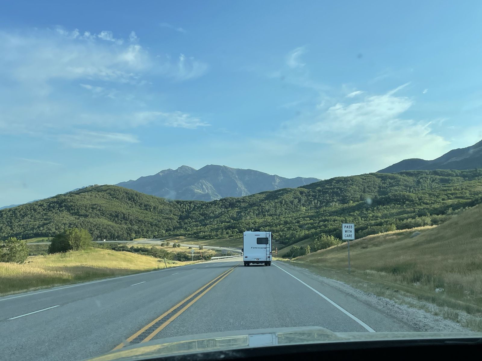 ️ Spring Break RV Rental — Fully Stocked + several available- some with washers