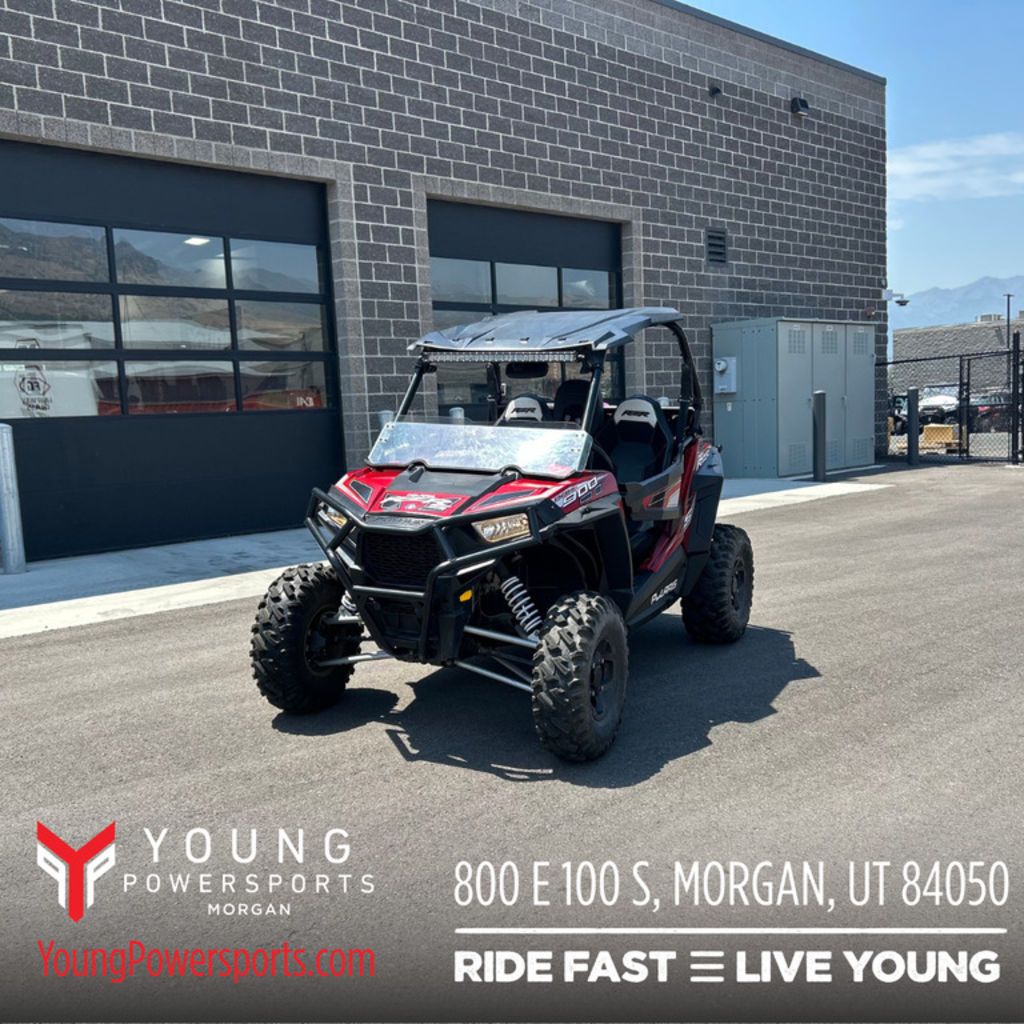 2016 Polaris® RZR® S 900 EPS Matte Sunset Red
